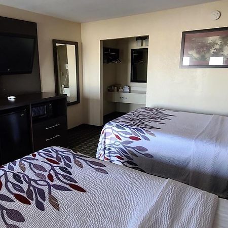 Red Roof Inn & Suites Greenwood, Sc Eksteriør billede