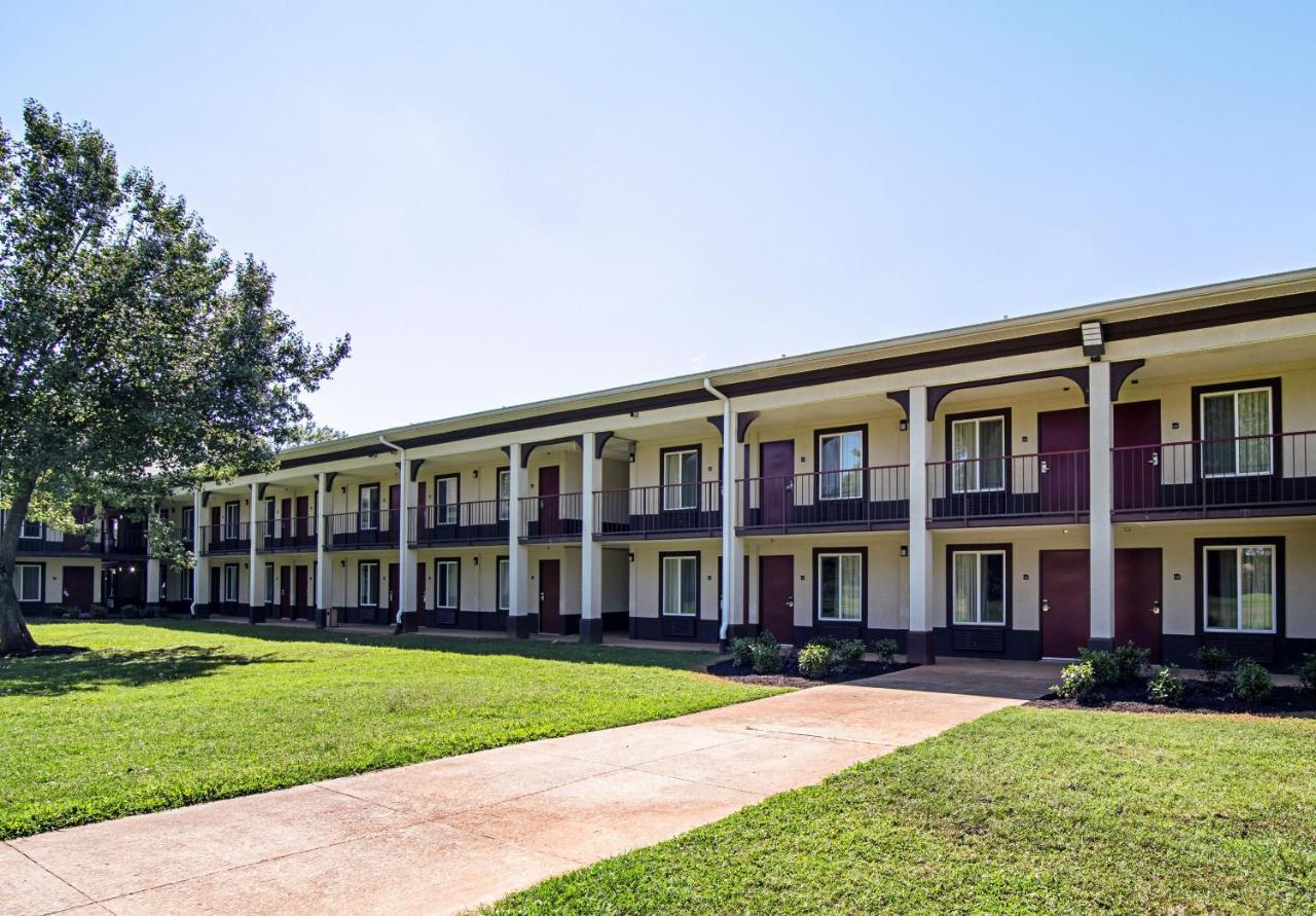 Red Roof Inn & Suites Greenwood, Sc Eksteriør billede